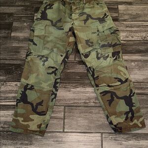Camouflage Cargo Pants vintage army men’s xl size 34